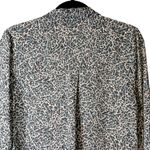 Liverpool  Double Layer Hidden Placket Long Sleeve Blouse Abstract Feather Medium Photo 7