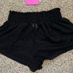 OP  mesh shorts beach bottoms Photo 5