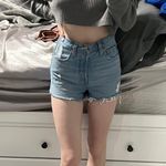 Levi's Ribcage Shorts Photo 1