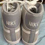 Nike Blazer shoes 4Y Photo 3