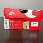 Nike  Juvenate Sneakers Women’s Photo 3