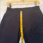 Mountain Hardwear  Dynama High-Rise Ankle Pants, Size XS Photo 8