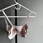 Vanity Fair  Cream T-Shirt Bra with Adjustable Straps Photo 2