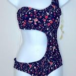 LA Hearts One Piece Cut-Out Swimsuit Size M NWT Photo 0