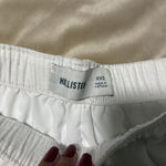 Hollister Cute and trendy linen shorts Photo 3
