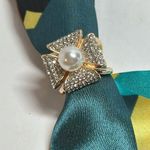 Sparkly Scarf Ring Photo 0