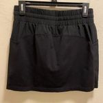 Athleta  Black Excursion Hybrid Skort Size XS Photo 8