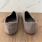 Tkees NWT  Kira Wool Round Toe Flat in Heather Grey Brown Size 9B Photo 4
