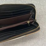 Women’s Wallet Black Photo 0