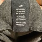 Tahari NWOT   Grey capri tightening leggings Size L Photo 5