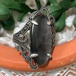 Elegant Silver and Mother of Pearl Ring Photo 3