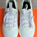 Nike react escape rn fk barely green women size 8 barely green DC4269 300 Photo 1