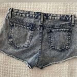 Bullhead Acid Wash Low Rise Denim Shorts Size 29 Photo 2