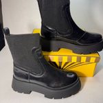 Circus by Sam Edelman Leslie Womens Patent Pull On Chelsea Boots casual comfy Photo 1