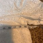 Draper James  White Eyelet Puff‎ Sleeve V-Neck Top Women's Size L Photo 2