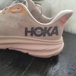 Hoka  Clifton 9 Athletic Shoes Women's Size 10.5B Photo 5