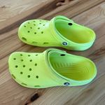Crocs Classic Clog Acidity Yellow Mens 8 Womens 10 EUC Photo 3