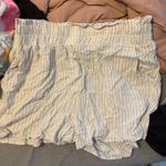 cute shorts NWOT Size M Photo 0