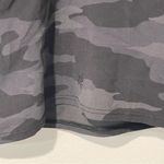 Athleta  Size XS Crop Top Women's A-C Gray Conscious In Powervita Camouflage Photo 3