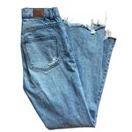 BDG Womens Urban Outfitters  Distressed Raw Hem Light Rinse Cowboy Jeans - Sz 26 Photo 3