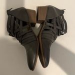 Maurice's Diana Strappy Cutout Faux-Leather Distressed Ankle Bootie Gray Size 9 Photo 4