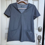 FIGS Technical Collection Scrub Top Women's Grey V Neck Short Sleeve Size XS Photo 0