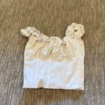 I am gia  white top Photo 0