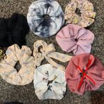 Tie dye hair scrunchie Black Photo 3
