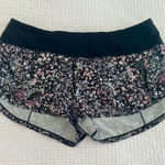 Lululemon    floral speed short 2.5 lined   Photo 0