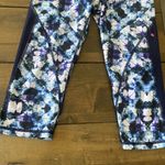 Pink Lotus  Navy Capri Geometric Print Leggings Athleisure‎ Athletic Gym XS Photo 3