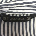ZARA  Basic Gray White Striped Pockets Long Sleeve Button Down Shirt Top Size XS Photo 2