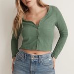 Madewell  Cropped Crinkled Green Long Sleeve Lightweight Button Down Cardigan Top Photo 1