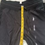 Lululemon Dance Studio Crop *25, Size 6 Photo 9