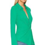 L'Academie NWT  The Amarine Top in Green, size XXS Photo 1