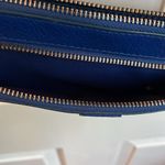 Fossil small blue leather purse in GUC. Photo 3