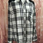 Soho  New York & Co Black Plaid Convertible Sleeve Flannel Shirt Photo 0