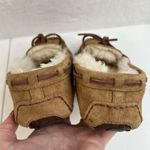 UGG  Sz 6 Dakota Slipper Leather Nubuck Beige Moccasin Slip On Shoes 5612 Women’s Photo 12