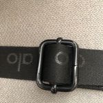 Alo Yoga Cross Body Bucket Bag Black Photo 5