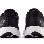 New Balance NEW in box 
Women's New Fresh Foam 680 v8 Running Shoes size 11B Photo 2