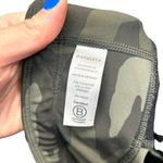 Athleta  Camo Contender 7/8 Tight Olive‎ Green Size Small Photo 9