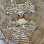 Montce Neutral Stripe Ky One Photo 4