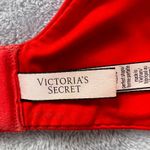 Victoria's Secret Body By Victoria Red Lace Trim Plunge Bra 36DDD Photo 4