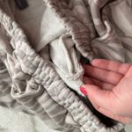 Sweaty Betty  London Essentials Cotton Bermuda Zebra Print Shorts Women’s X-Small Photo 5