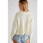Free People  Neutral Cable Knit Chunky Cutting Edge Cable Pullover Sweater XL Photo 2