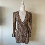 Reformation  Brooke Animal Instinct Leopard Wrap Puff Long Sleeve Dress‎ S Photo 3