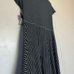 Studio One SALE! Black/White NY A-Line Wrap Top Dress Size M NWT Photo 3