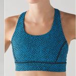 Lululemon  Circuit Breaker Bra
Scatter Star Beach Blanket Blue Black Photo 3