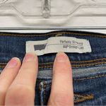 Levi's Levi’s Perfectly Slimming 512 Straight Leg Medium Wash Jeans Womens 33 Blue Photo 2