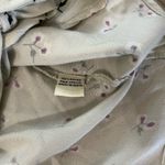 Sim & Sam  Women's Floral V-Neck Button Blouse Size XL Photo 2