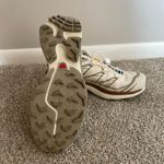 Salomon  Shoes Photo 2